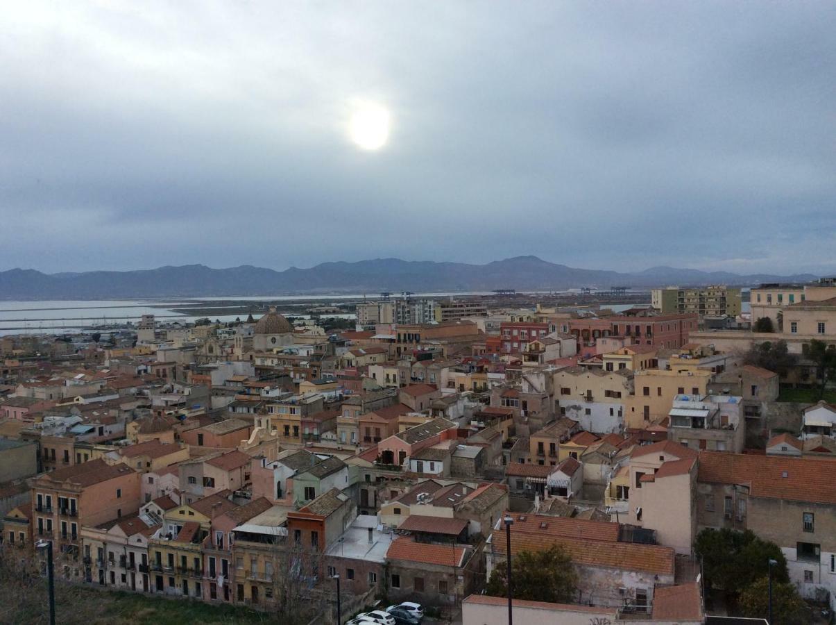 Old Castle S. Croce Villa Cagliari Bagian luar foto